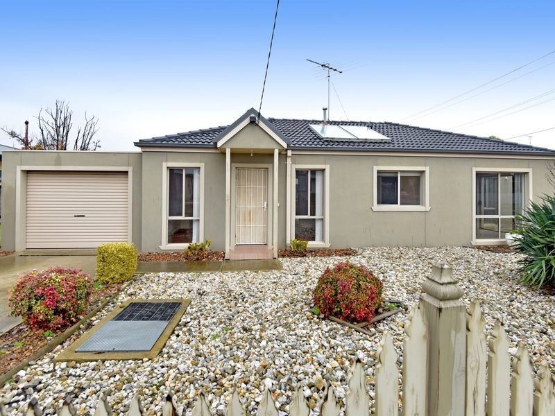 13 Denver Street, Norlane VIC 3214