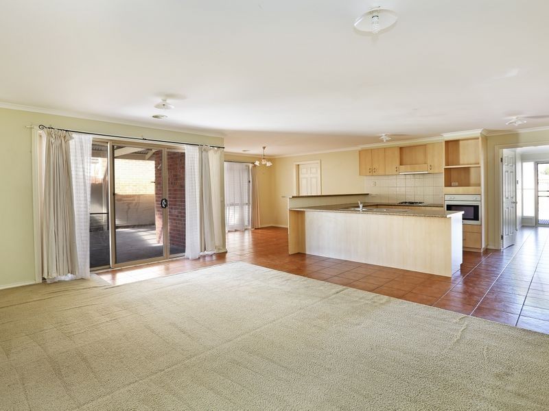 57 Streeton Close, Corio VIC 3214
