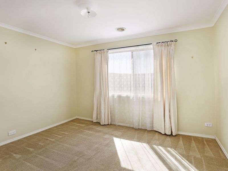 57 Streeton Close, Corio VIC 3214