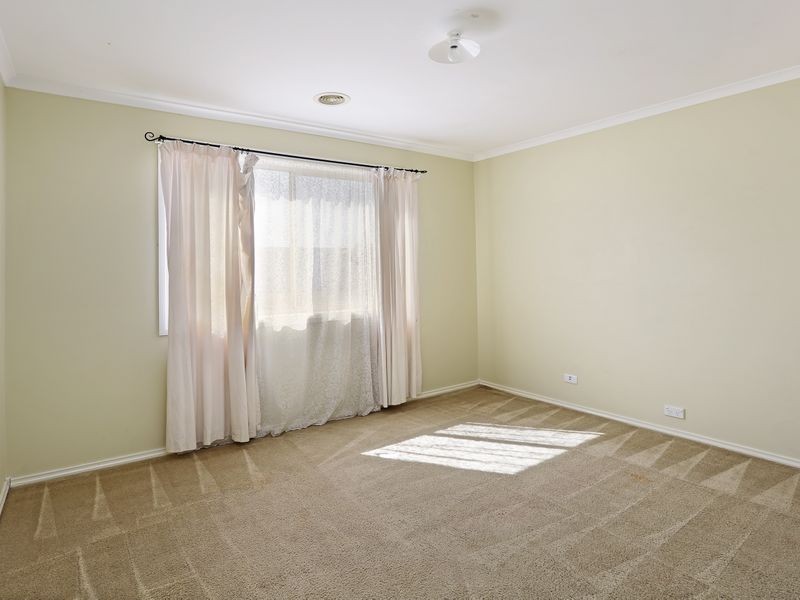 57 Streeton Close, Corio VIC 3214
