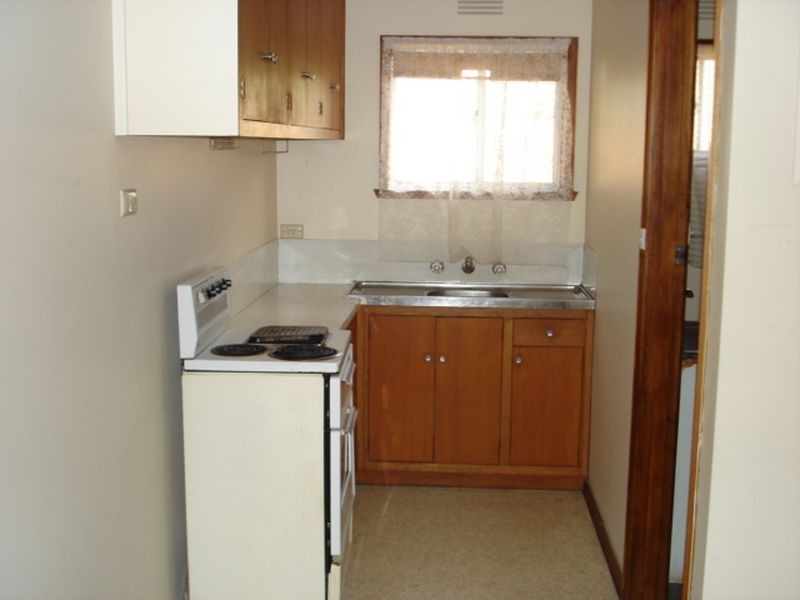 2/6 Trewheela Avenue, Manifold Heights VIC 3218