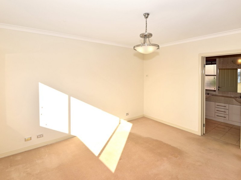 40 William Street, Newtown VIC 3220