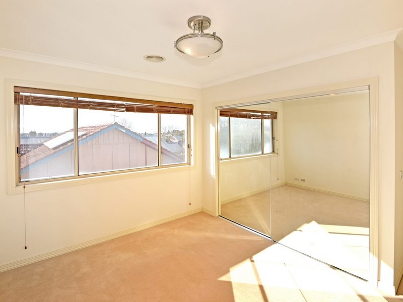 40 William Street, Newtown VIC 3220