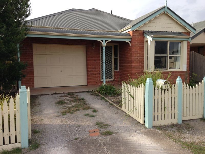 11 Reliance Avenue, Lara VIC 3212