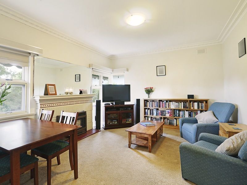 10 Wirksworth Street, Herne Hill VIC 3218