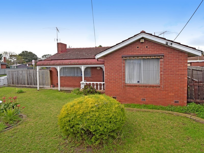 73 Wilsons Road, Newcomb VIC 3219