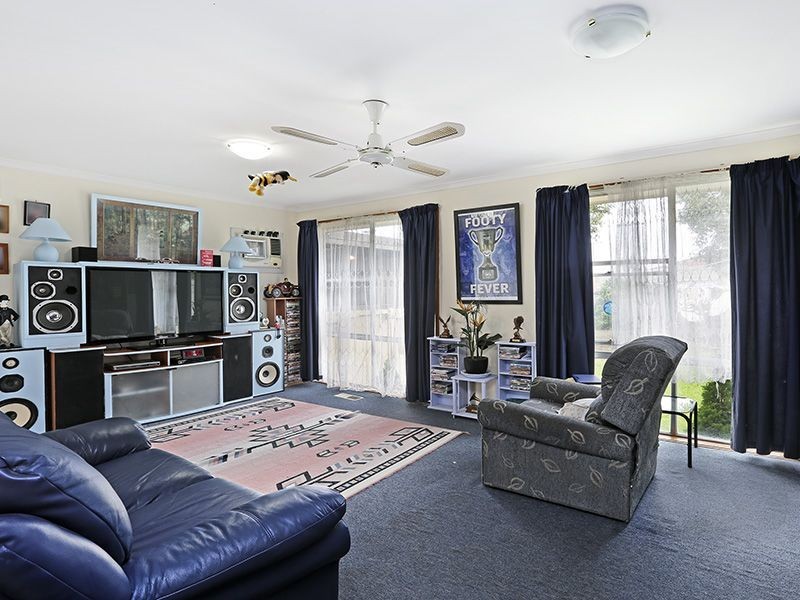 6 Down Court, Corio VIC 3214