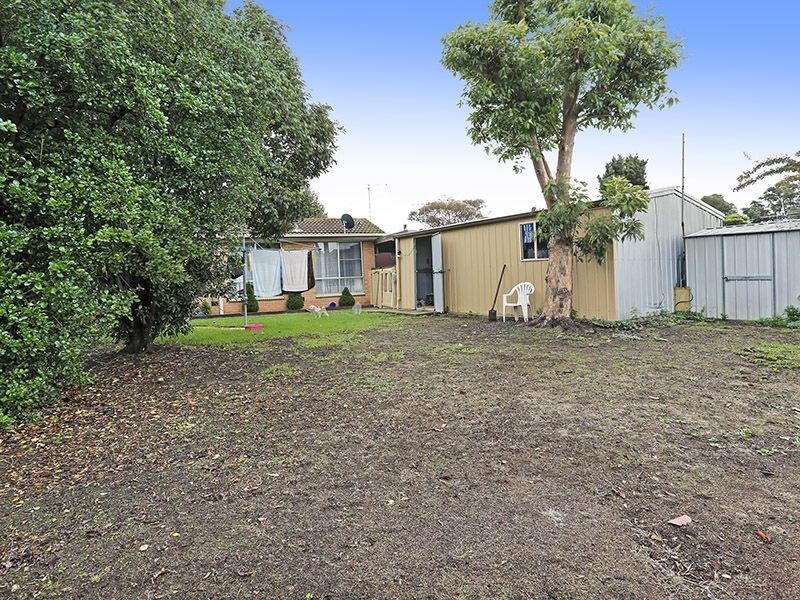 6 Down Court, Corio VIC 3214