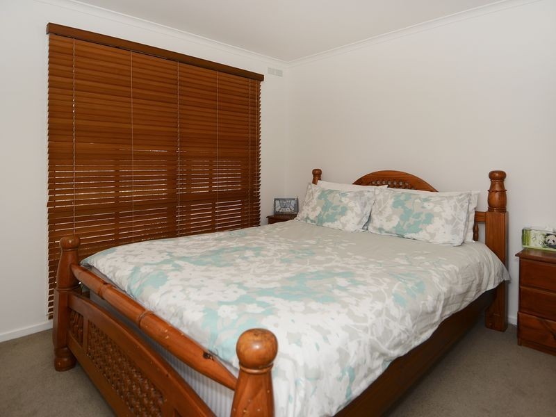 26 Nicholson Crescent, Bell Park VIC 3215