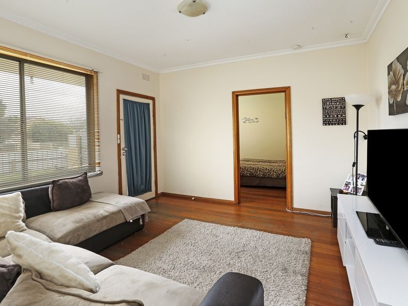 1/16 Redfearn Court, Corio VIC 3214