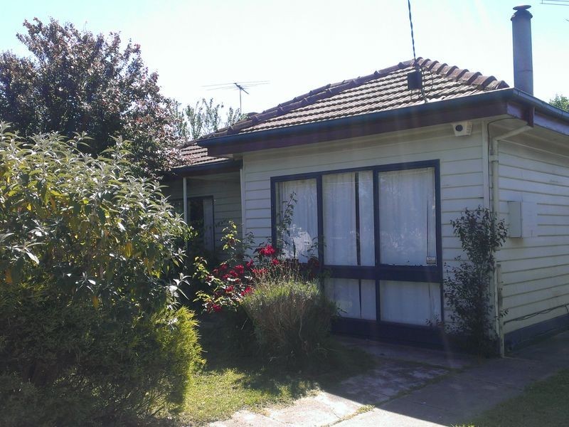 17 Rugby Street, Belmont VIC 3216