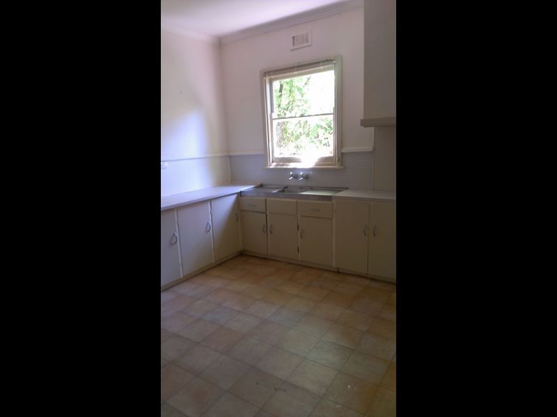 17 Rugby Street, Belmont VIC 3216