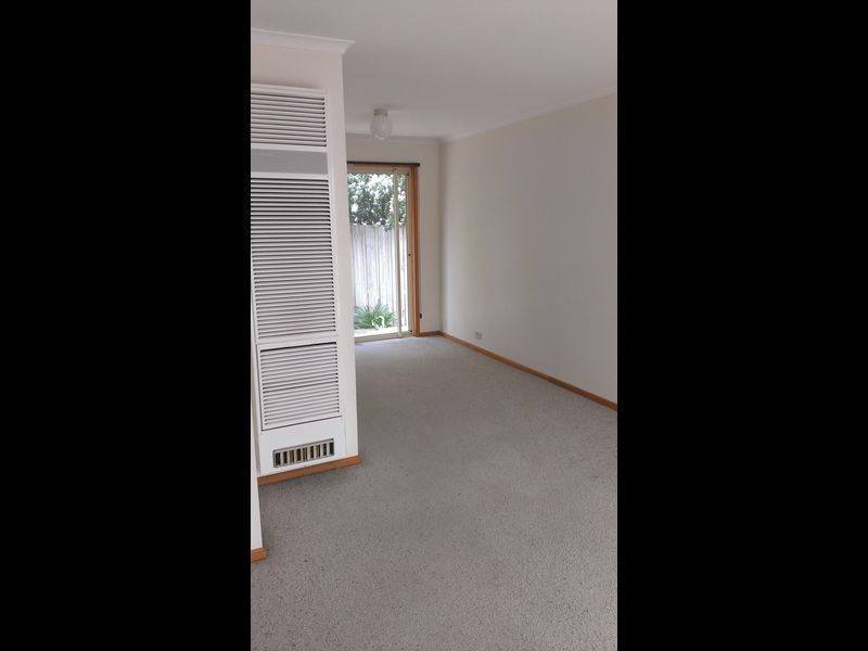 1/5 Arbour Grove, Belmont VIC 3216