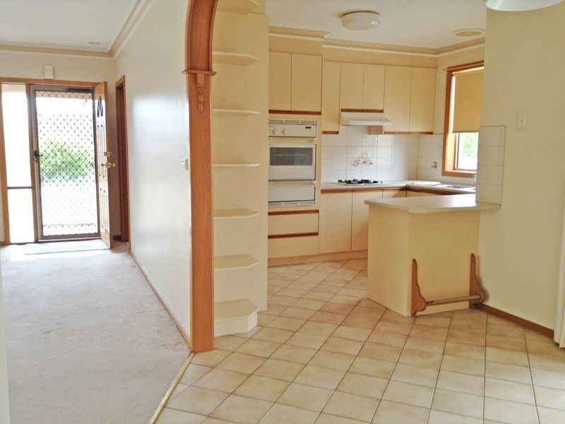 Unit 1/14 Synnott Street, Hamlyn Heights VIC 3215