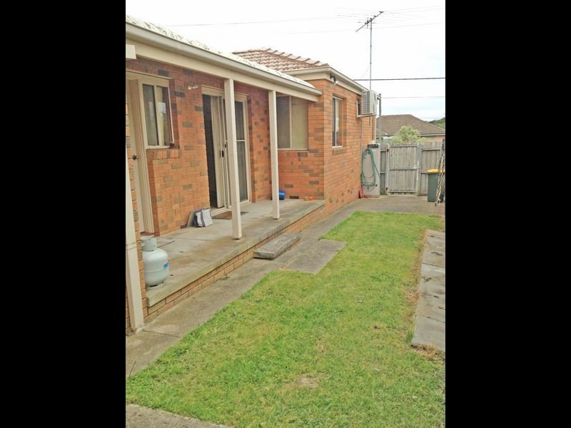 Unit 1/14 Synnott Street, Hamlyn Heights VIC 3215