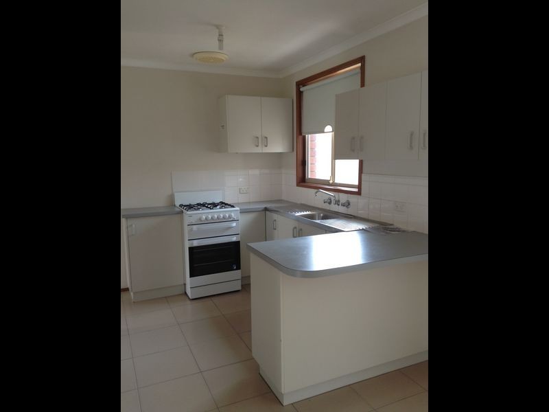 2 Planet Court, Whittington VIC 3219