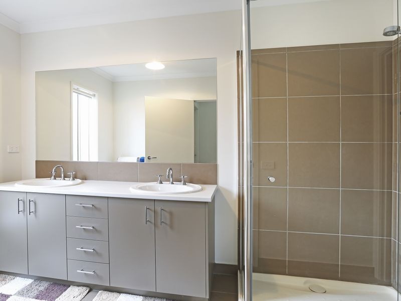 6 Shelduck Court, Lara VIC 3212