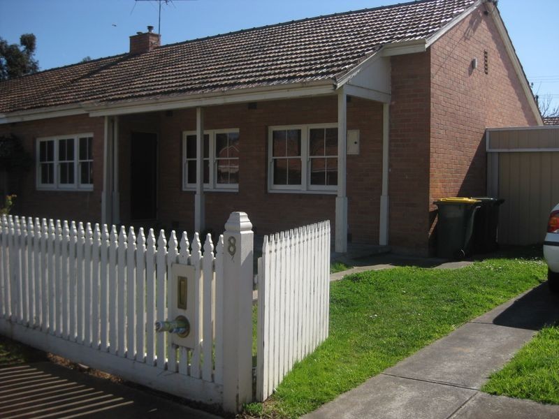 8 Churchill Avenue, Newtown VIC 3220