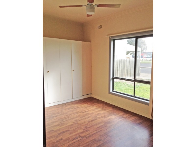 24 Princes Highway, Norlane VIC 3214