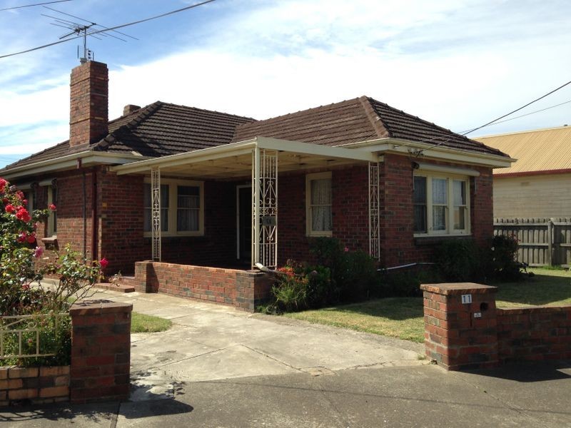 11 Breakwater Road, Thomson VIC 3219