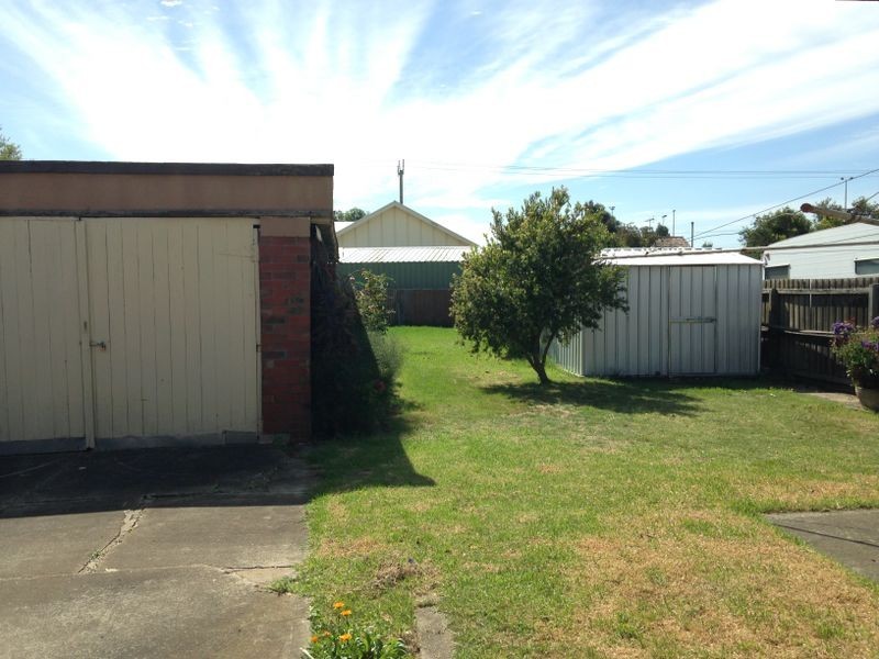 11 Breakwater Road, Thomson VIC 3219