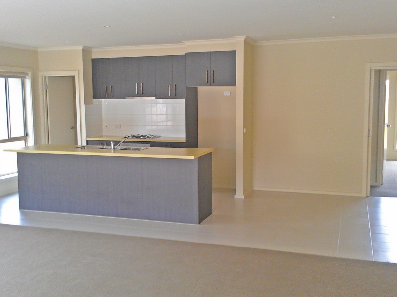 Unit 2/42 Torquay Road, Belmont VIC 3216