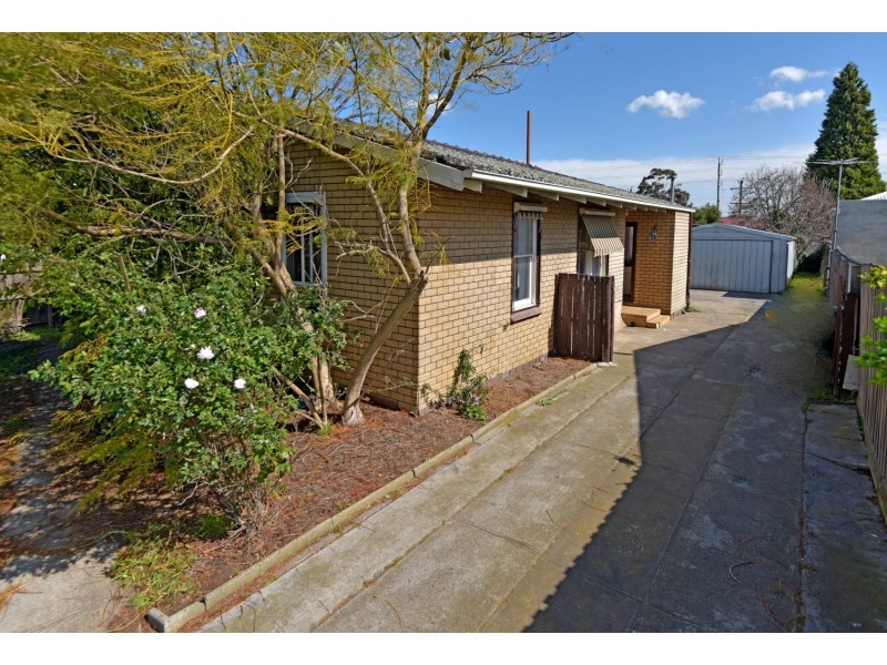 63 Waitara Grove, Norlane VIC 3214