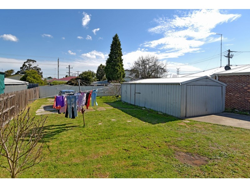 63 Waitara Grove, Norlane VIC 3214