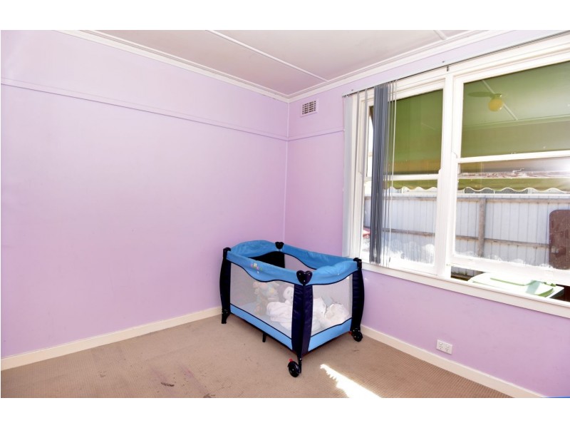 63 Waitara Grove, Norlane VIC 3214