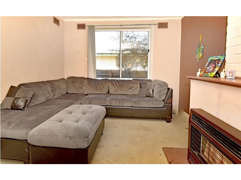 63 Waitara Grove, Norlane VIC 3214