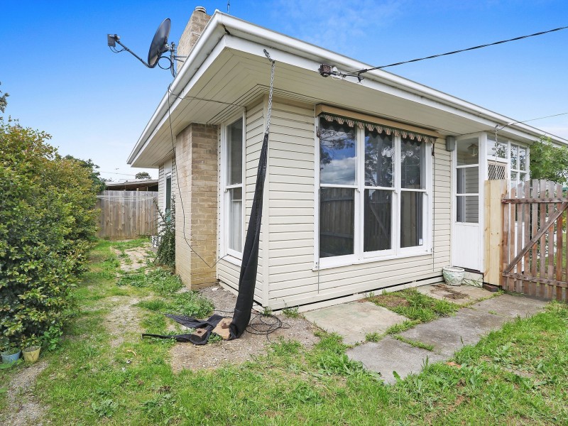 90 Eagle Parade, Norlane VIC 3214