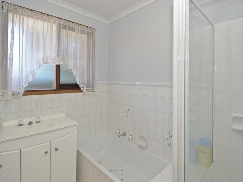 3/25 Enfield Drive, St Albans Park VIC 3219