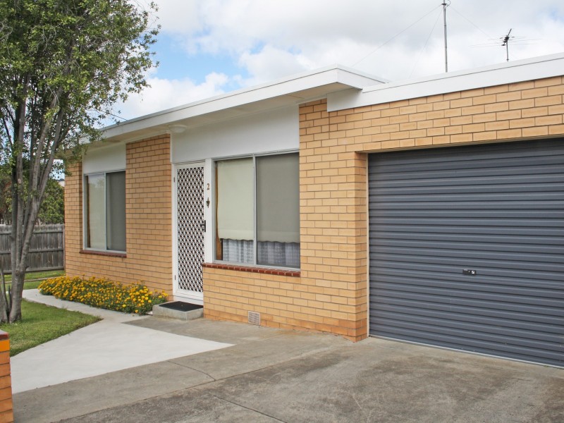 Unit 2/57 Bond Street, Newtown VIC 3220