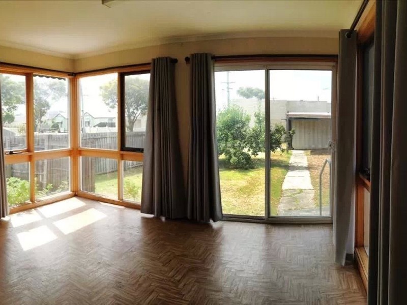 1 Hazel Street, Belmont VIC 3216