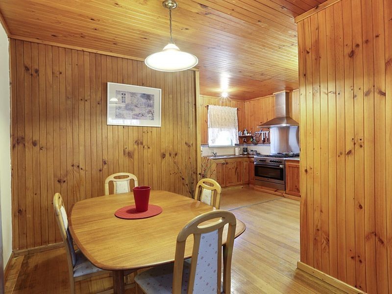 34 Hitchcock Street, Breakwater VIC 3219