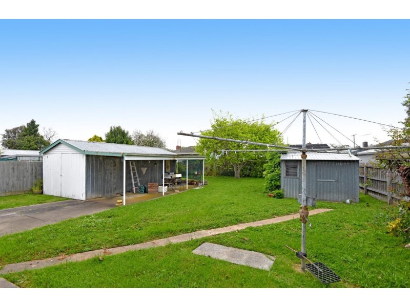 23 Wilsons Road, Newcomb VIC 3219