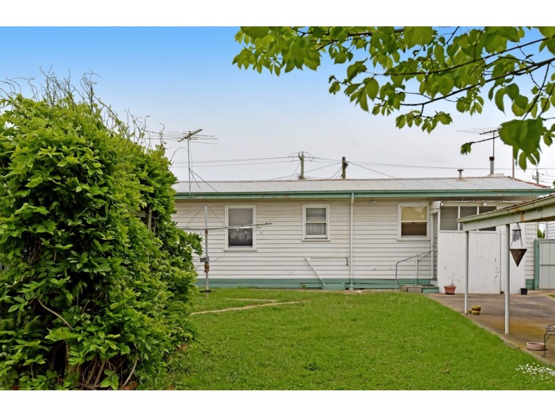 23 Wilsons Road, Newcomb VIC 3219