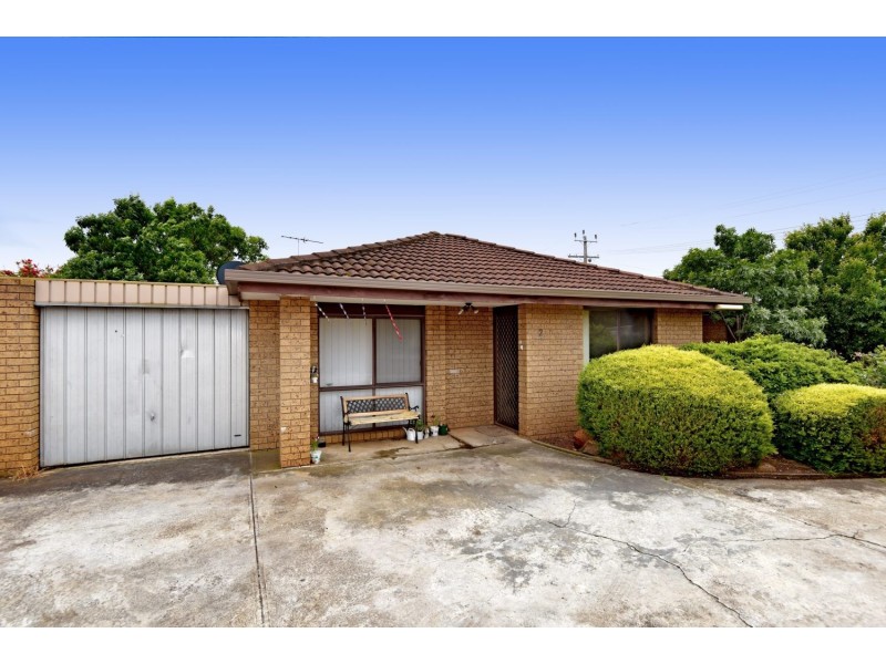 2/5 Kanooka Drive, Corio VIC 3214