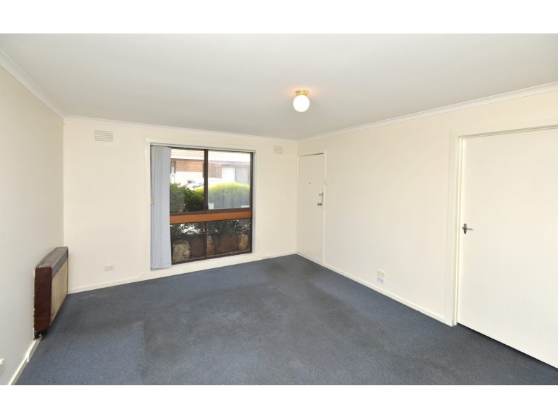 2/5 Kanooka Drive, Corio VIC 3214