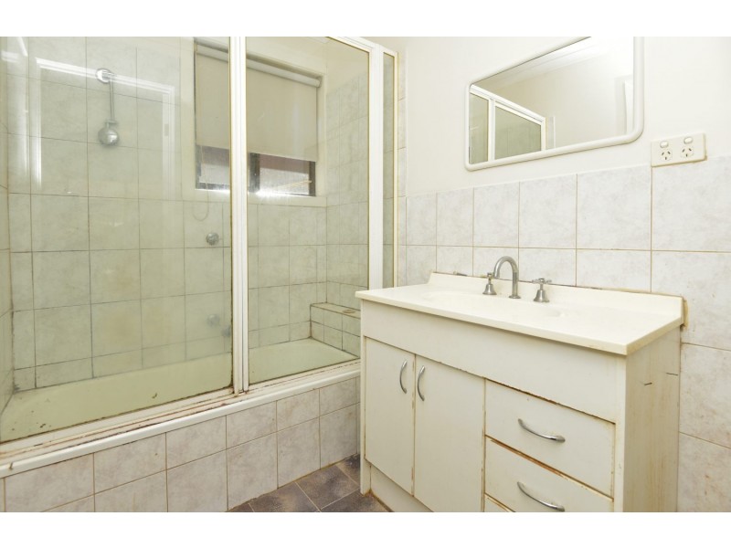 2/5 Kanooka Drive, Corio VIC 3214