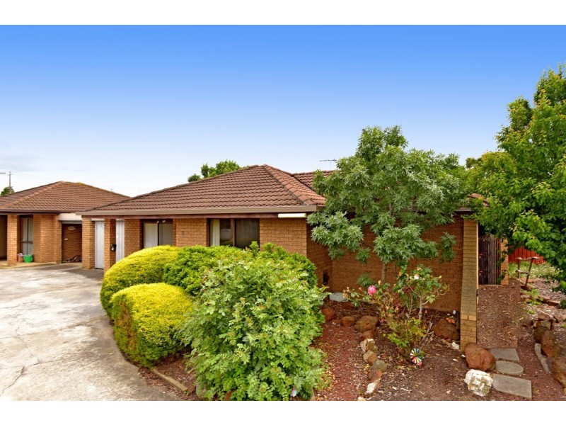 2/5 Kanooka Drive, Corio VIC 3214