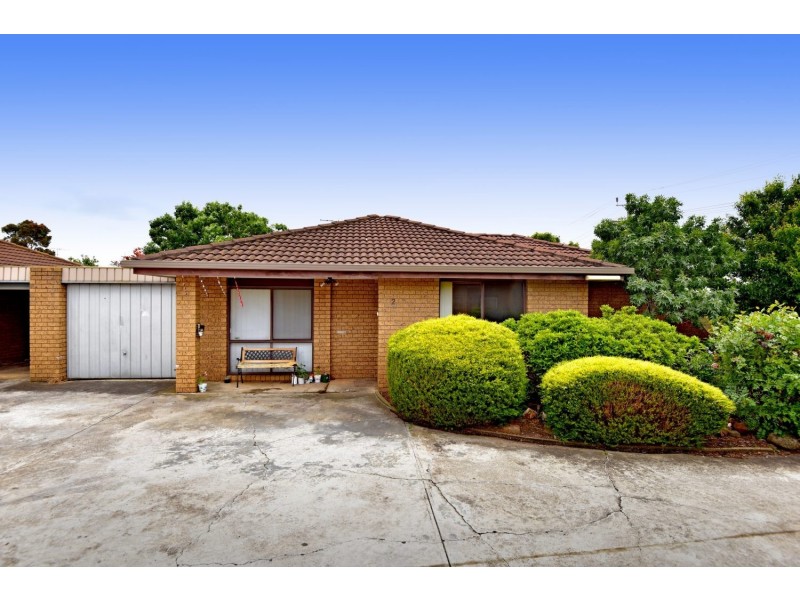 2/5 Kanooka Drive, Corio VIC 3214