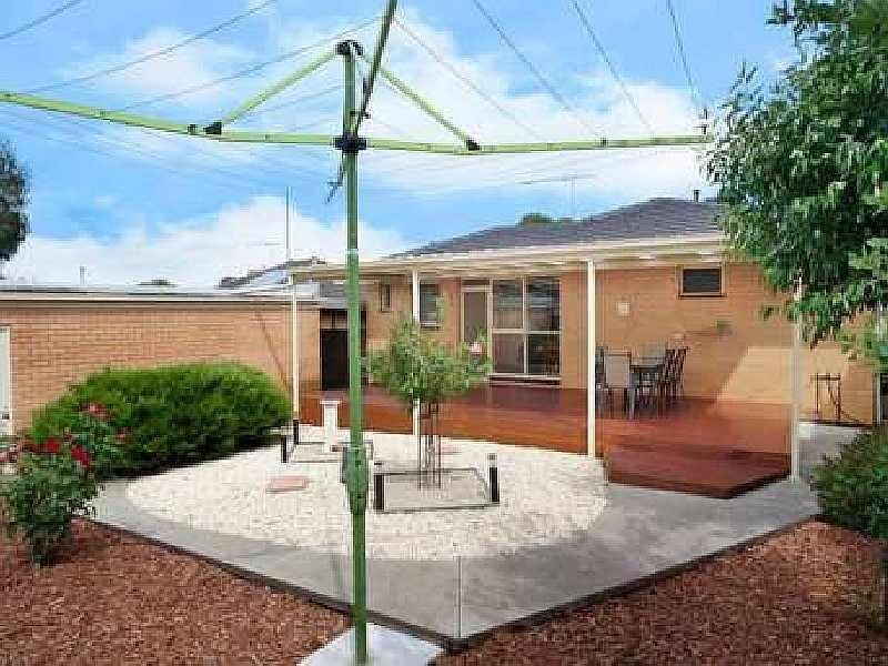 20 Strickland Avenue, Highton VIC 3216