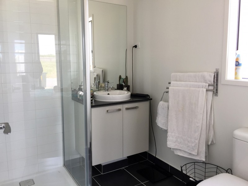 15-17 Badminton Court, Marshall VIC 3216