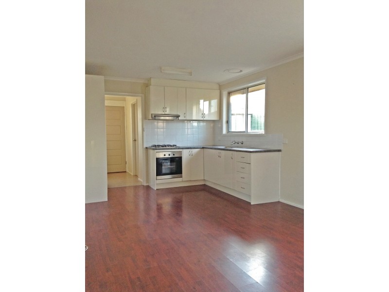 Unit 3/8 Casaceli Court, Whittington VIC 3219