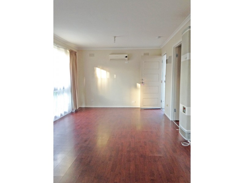 Unit 3/8 Casaceli Court, Whittington VIC 3219