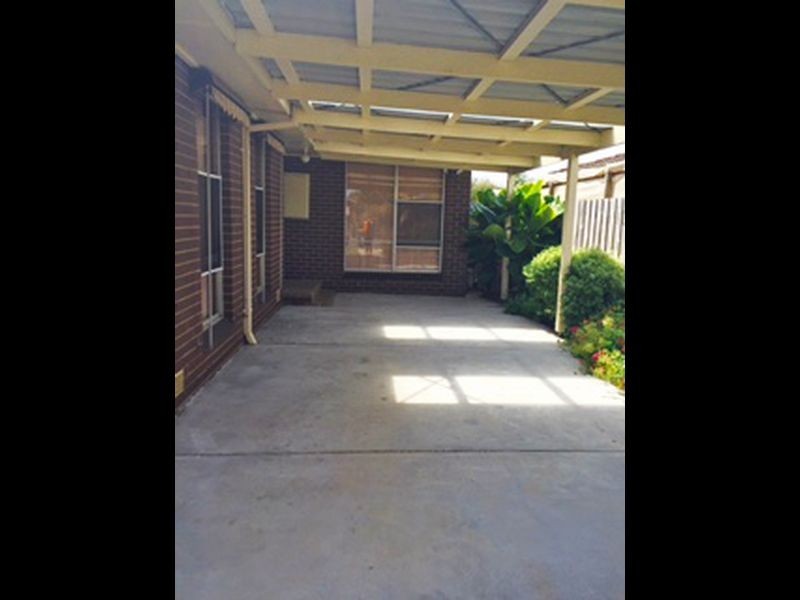 18 Howitt Avenue, Corio VIC 3214