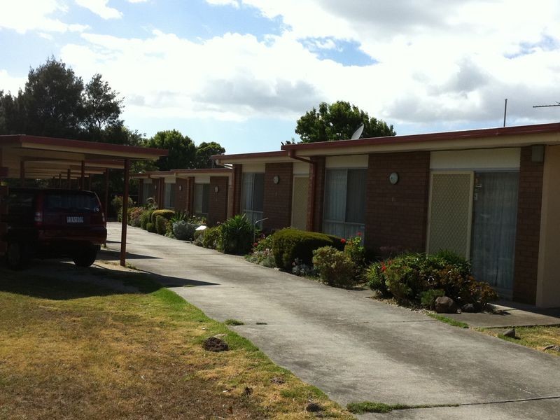 2/42 Tahara  Street, Hamlyn Heights VIC 3215