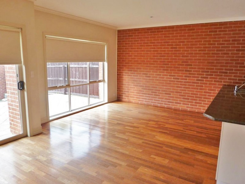 37 Sheridan Street, Hamlyn Heights VIC 3215