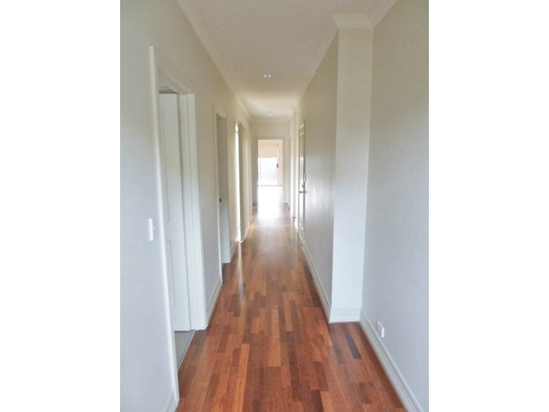 37 Sheridan Street, Hamlyn Heights VIC 3215